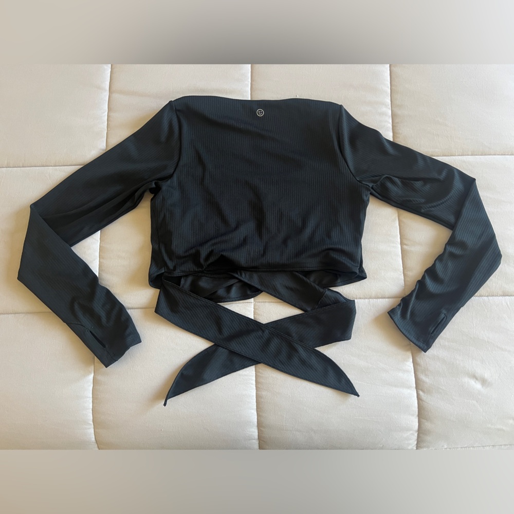 Gilly Hicks Active Recharge Ribbed Wrap Top - Picture 2 of 11